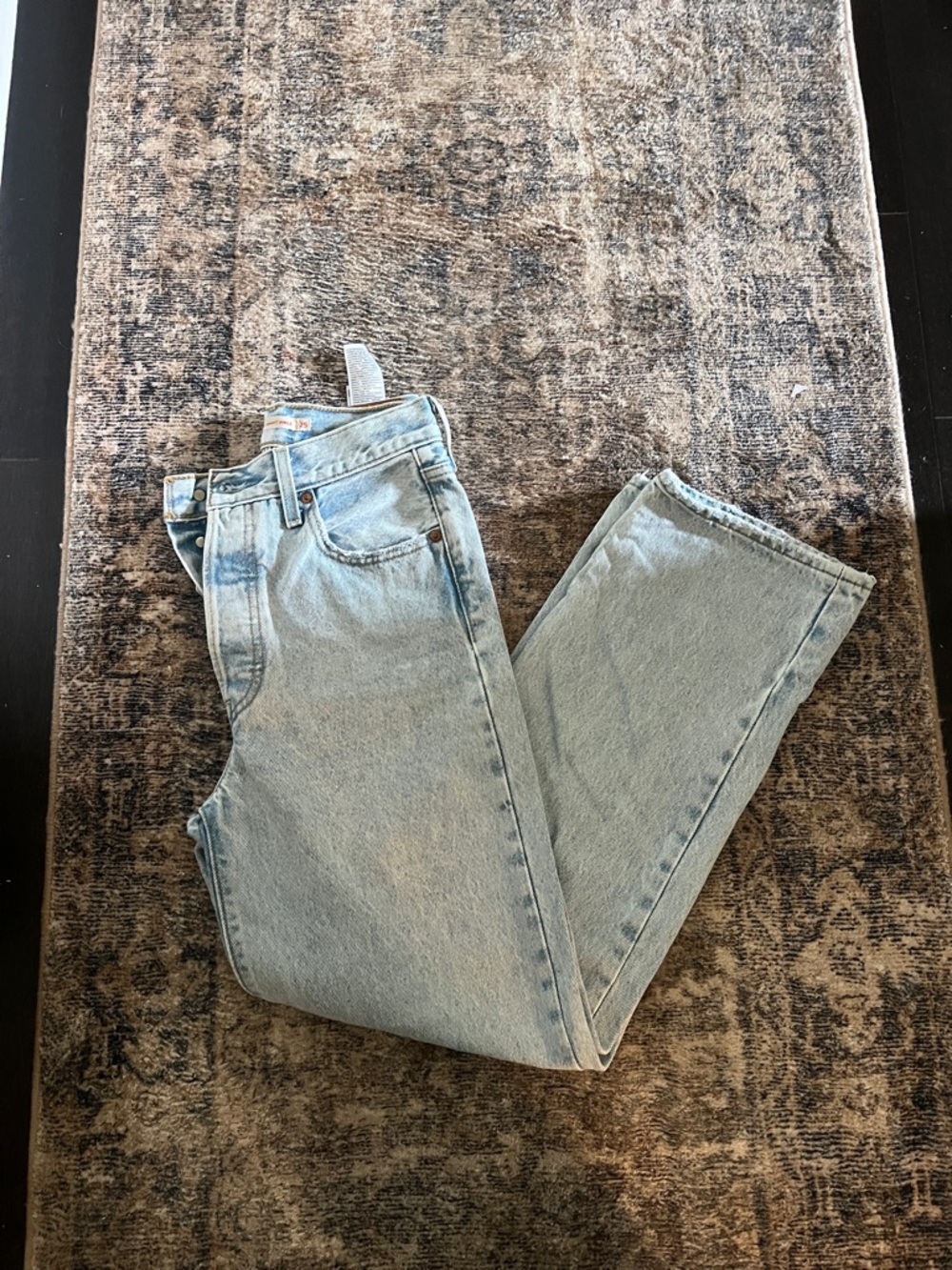 Levi's Light Wash Ribcage Straight-Leg Ankle Jeans
